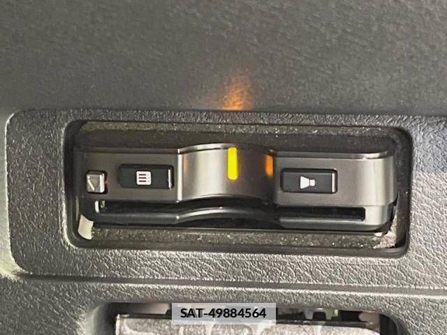 Nissan NOTE 2021-03 338740-6