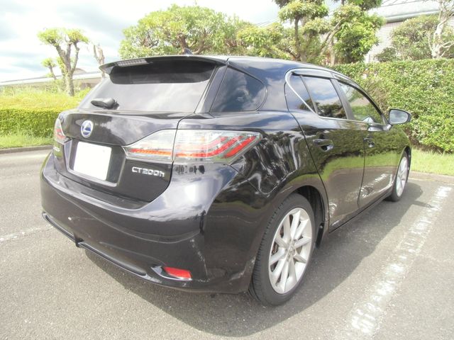 Lexus CT 2011-07 9700-18