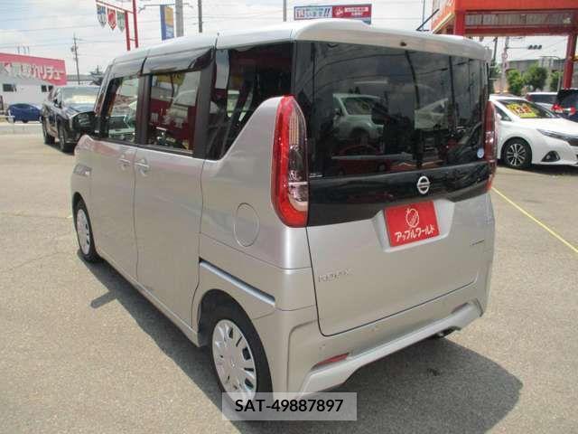 Nissan ROOX 2021-10 324139-10