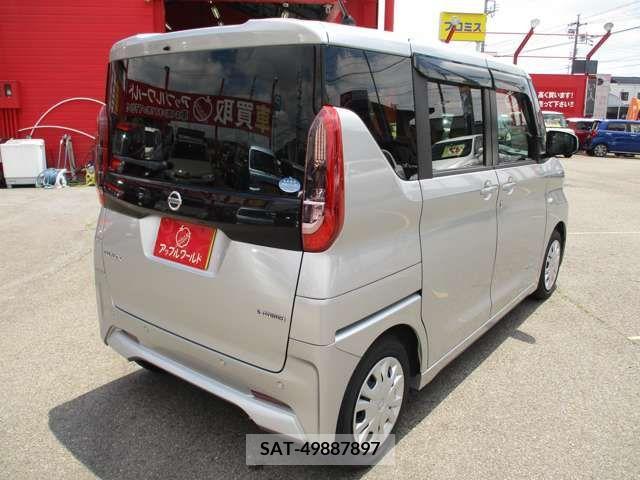 Nissan ROOX 2021-10 324139-8