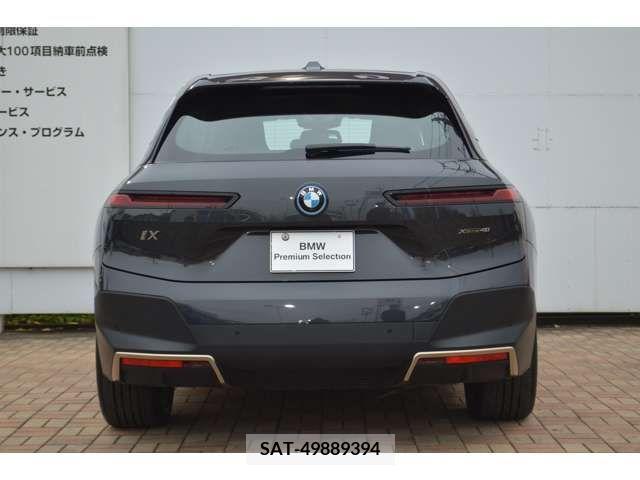 Bmw IX 2022-03 262530-8