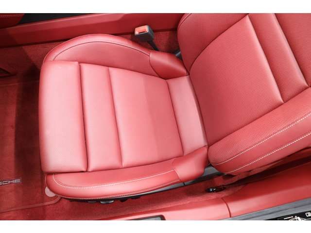 Porsche 911 2020-02 15176-5