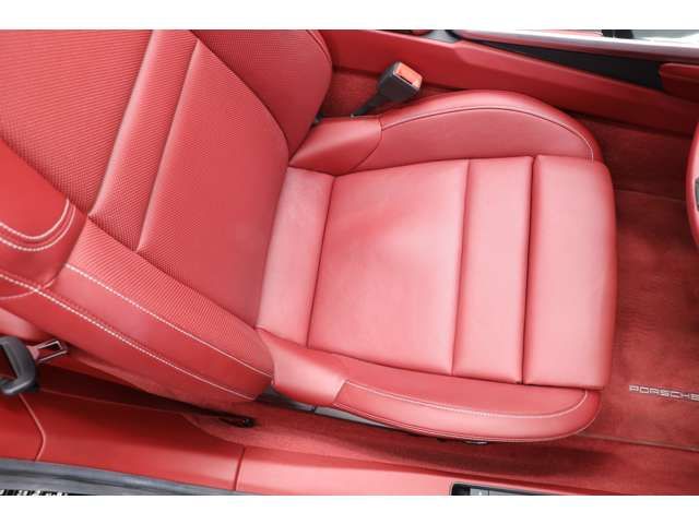 Porsche 911 2020-02 15176-6