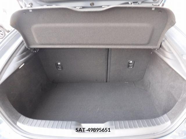 Mazda MAZDA3 2020-11 215329-19