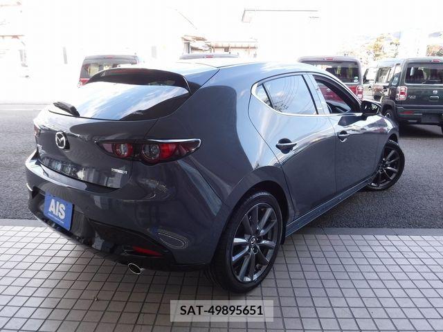 Mazda MAZDA3 2020-11 215329-2