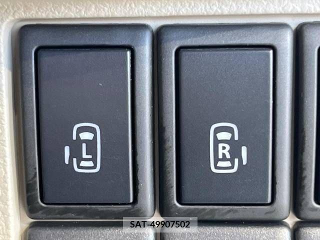 Suzuki SPACIA 2013-08 312089-3