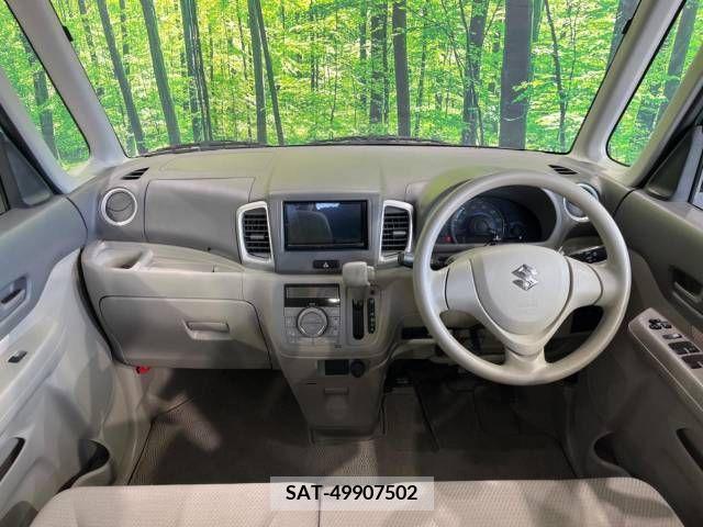Suzuki SPACIA 2013-08 312089-1