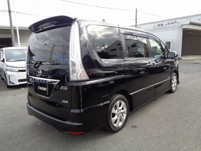 Nissan SERENA 2012-11 16157-2