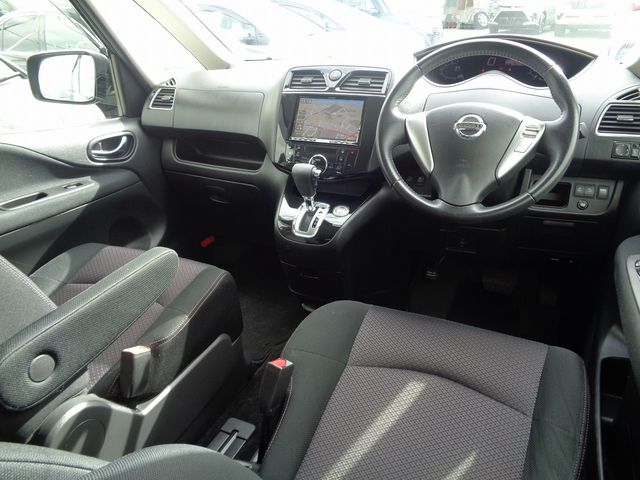 Nissan SERENA 2012-11 16157-9