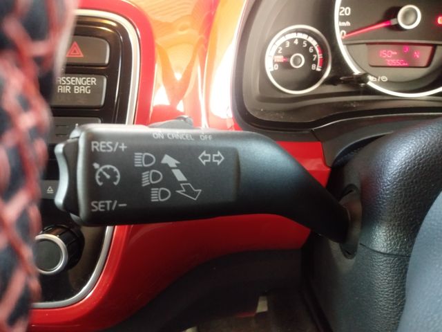 VolksWagen UP! 2014-02 190306-21