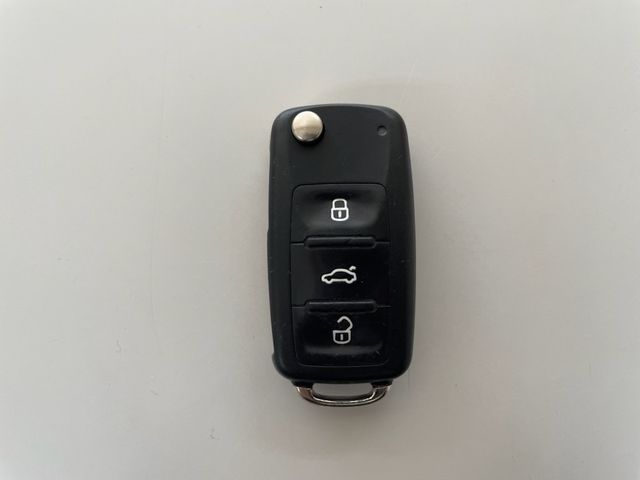 VolksWagen UP! 2014-02 190306-27