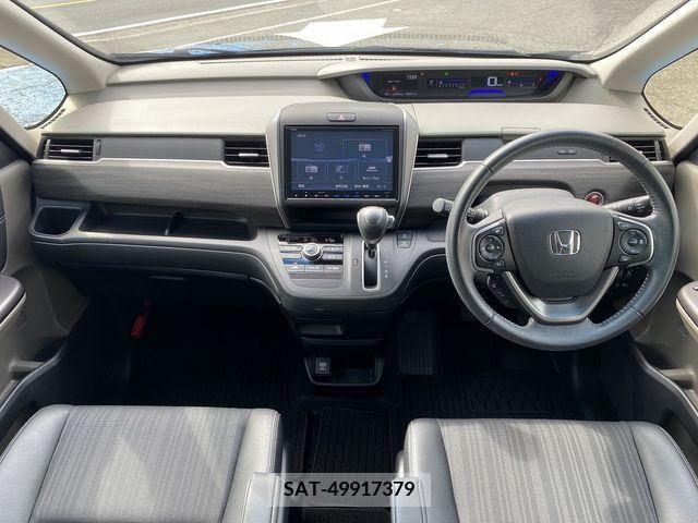 Honda FREED 2017-11 302886-7