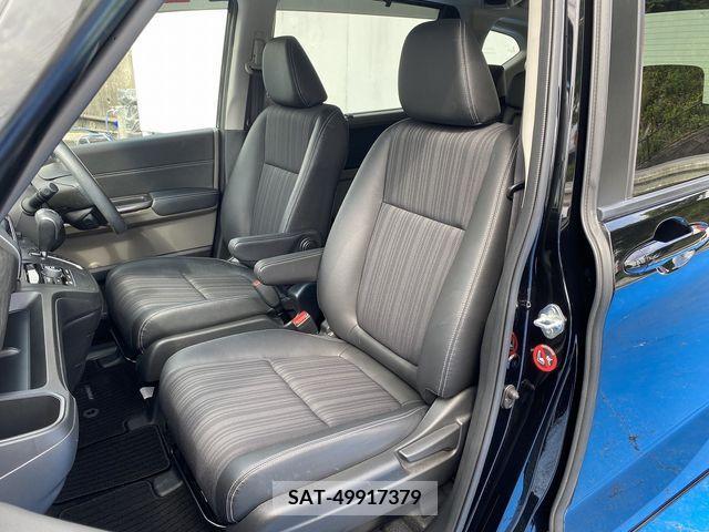 Honda FREED 2017-11 302886-11