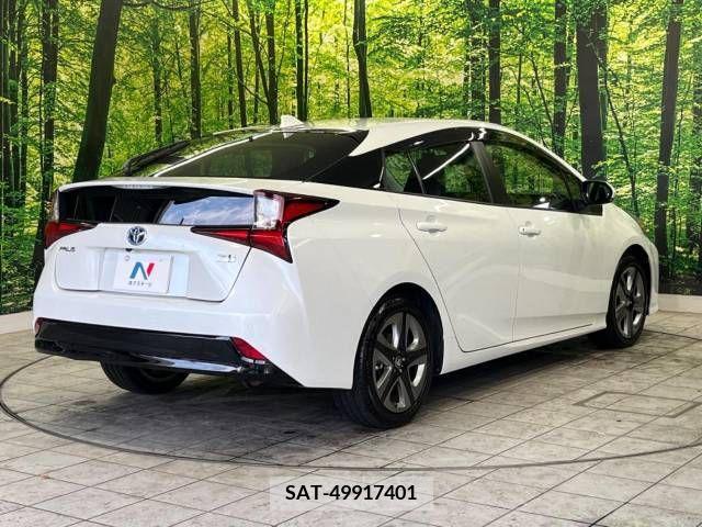 Toyota PRIUS 2021-07 347900-17