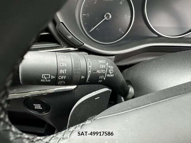 Mazda CX-30 2023-03 295593-17