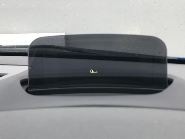 Bmw 2 SERIES 2018-12 11043-10