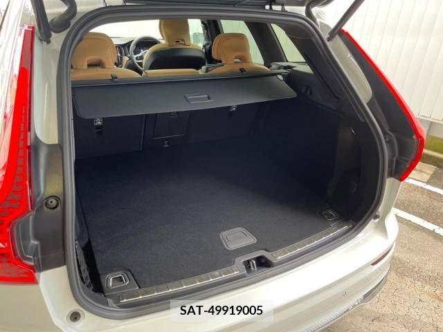 Volvo XC60 2022-11 288830-13