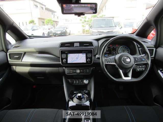 Nissan LEAF 2018-05 297884-16