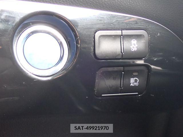 Toyota PRIUS 2019-03 322399-8