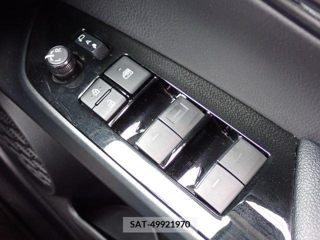 Toyota PRIUS 2019-03 322399-7