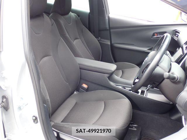 Toyota PRIUS 2019-03 322399-15
