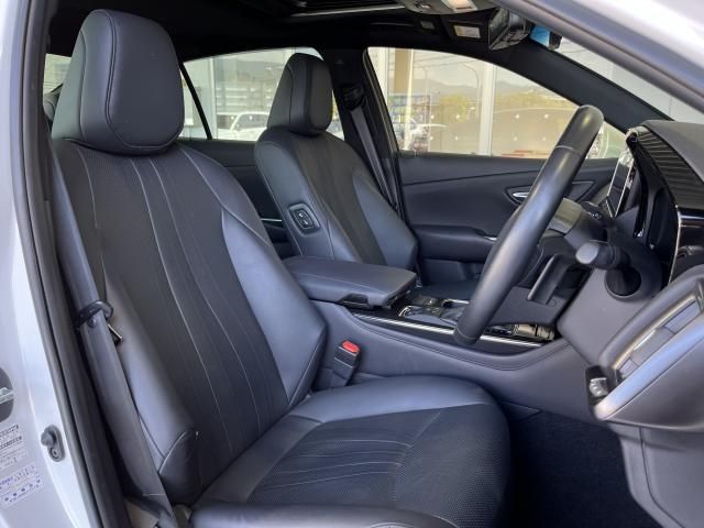 Toyota CROWN SEDAN 2021-02 28863-21