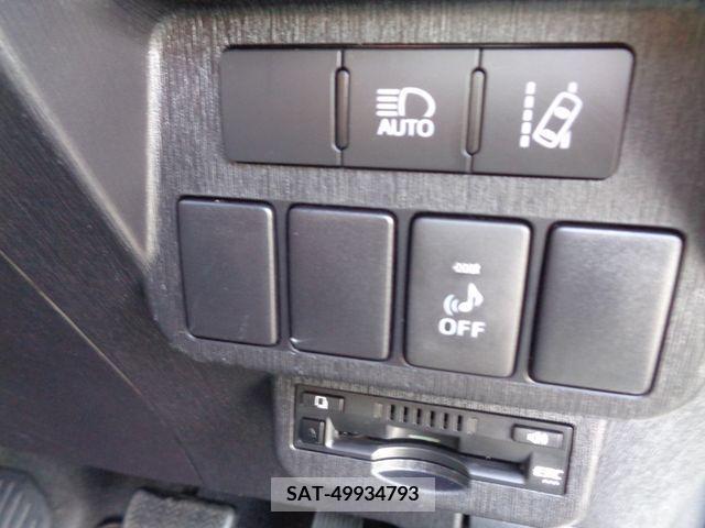 Toyota PRIUS ALPHA 2018-08 322188-3