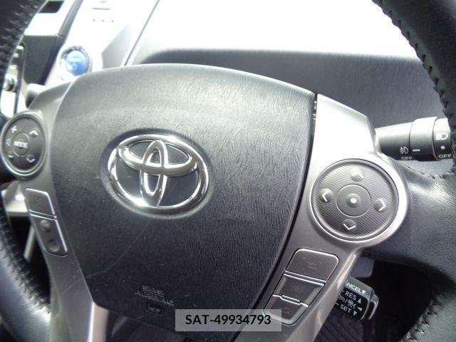 Toyota PRIUS ALPHA 2018-08 322188-4
