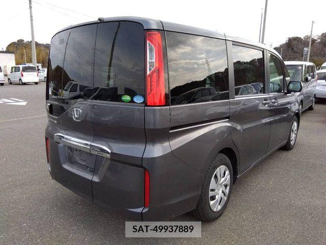 Honda e 2017-07 218143-1