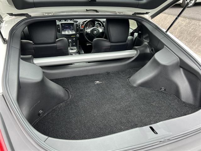 Nissan FAIRLADY Z 2011-07 5222-19