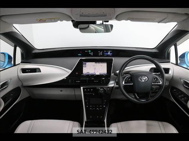 Toyota Mirai 2015-06 308010-2