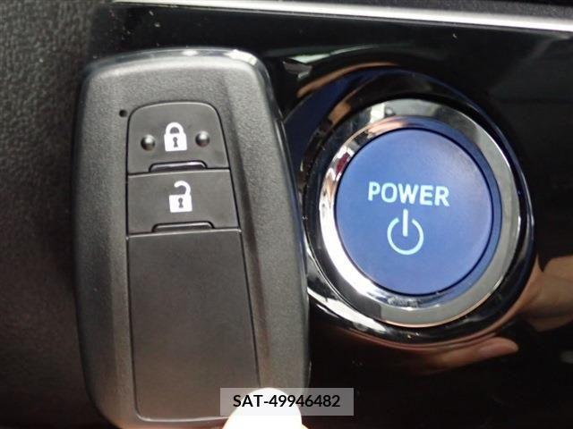 Toyota PRIUS 2022-07 281932-9
