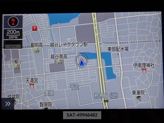 Toyota PRIUS 2022-07 281932-1