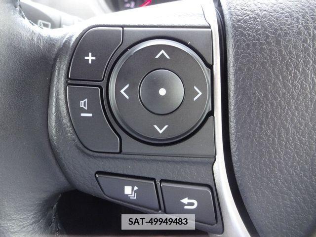 Toyota NOAH 2018-12 336697-17