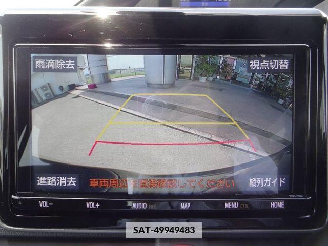 Toyota NOAH 2018-12 336697-13