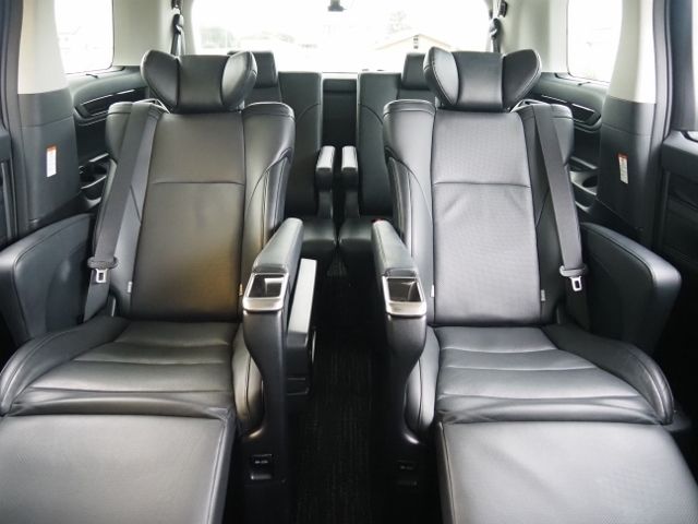 Toyota VELLFIRE 2019-09 20634-12