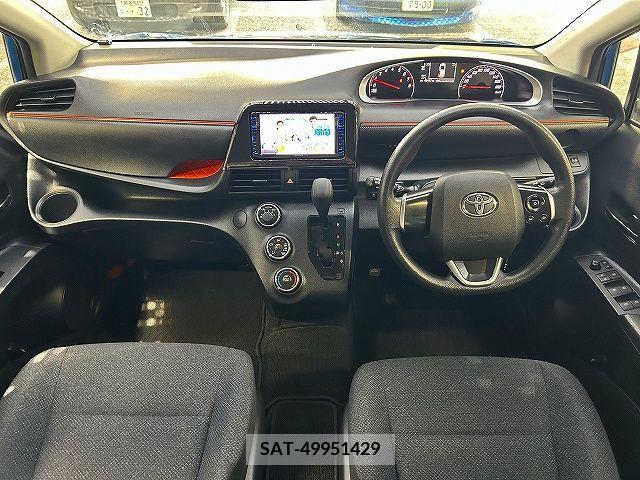 Toyota SIENTA 2015-11 298406-1