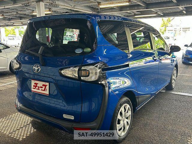 Toyota SIENTA 2015-11 298406-2