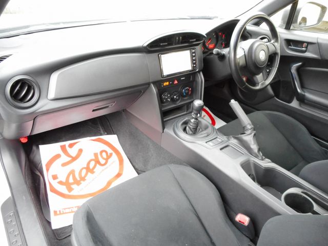 Toyota 86 2020-08 190034-1
