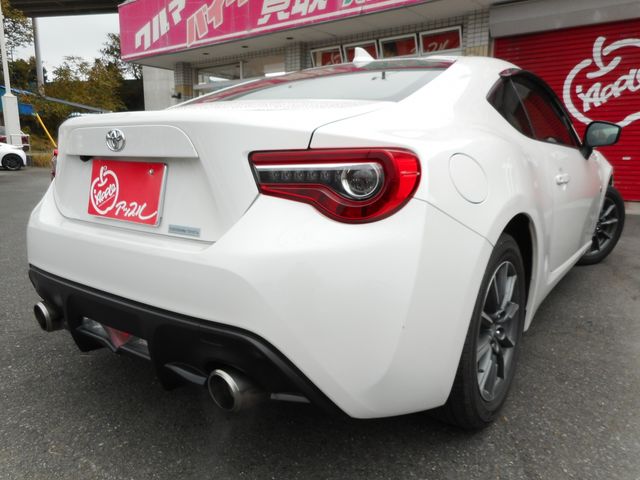 Toyota 86 2020-08 190034-2