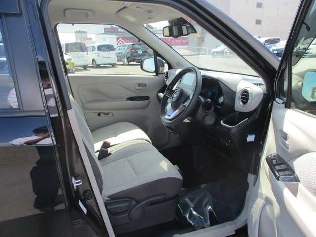 Nissan DAYZ 2021-12 21219-3