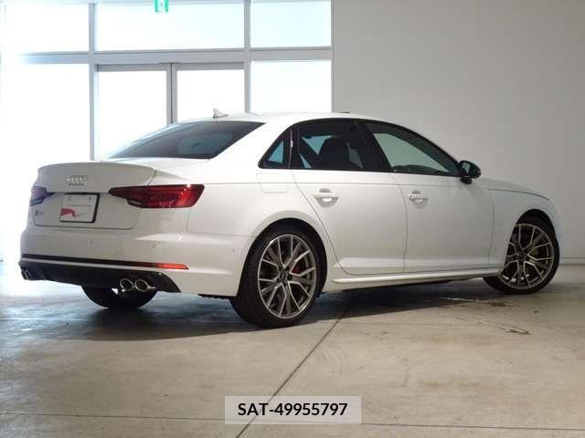 Audi S4 2019-09 382638-1