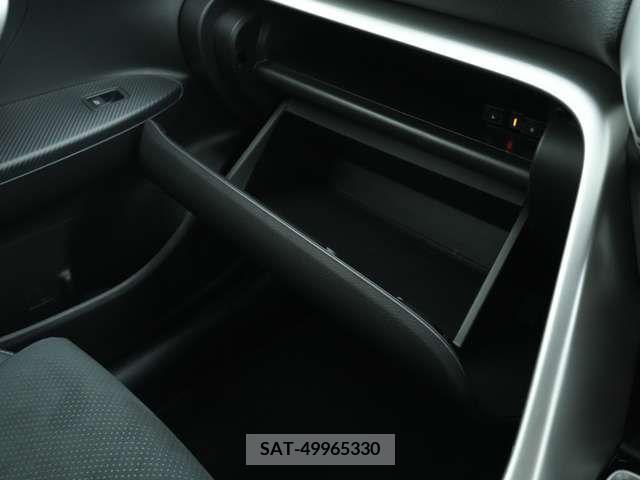 Mitsubishi ECLIPSE CROSS 2023-08 396424-11