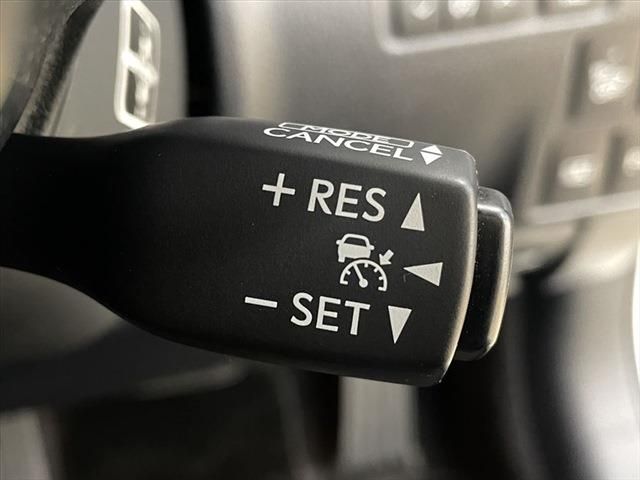Lexus IS 2015-10 21450-28
