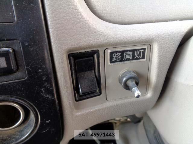 Hino DUTRO 2010-05 234384-6