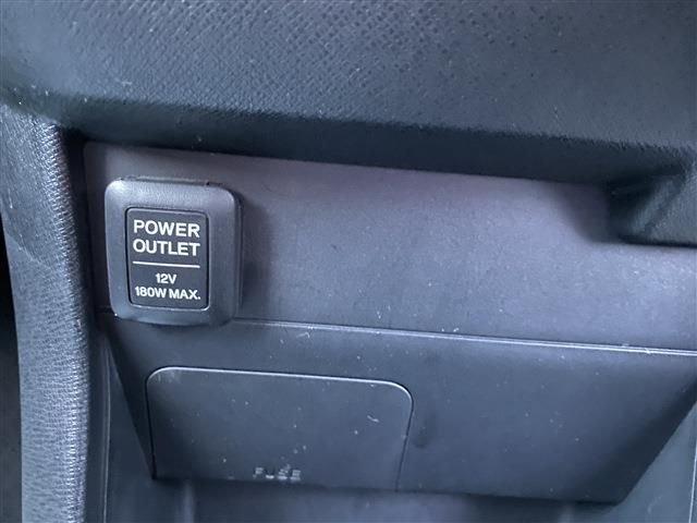 Honda e 2013-09 191989-27