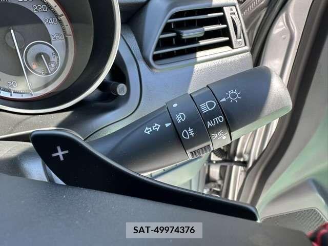 Suzuki SWIFT 2021-11 369063-12