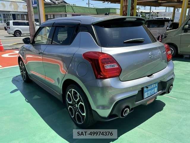 Suzuki SWIFT 2021-11 369063-1