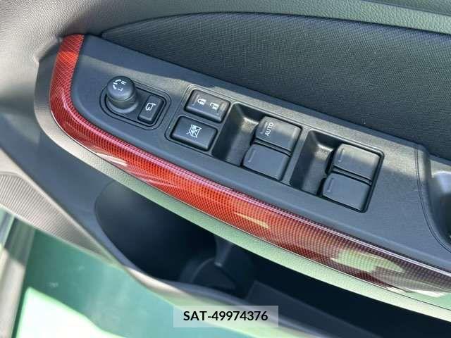 Suzuki SWIFT 2021-11 369063-10