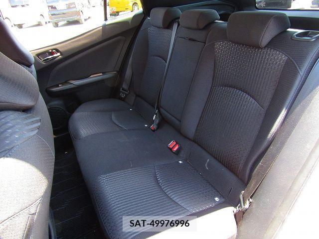 Toyota PRIUS 2018-07 335553-10